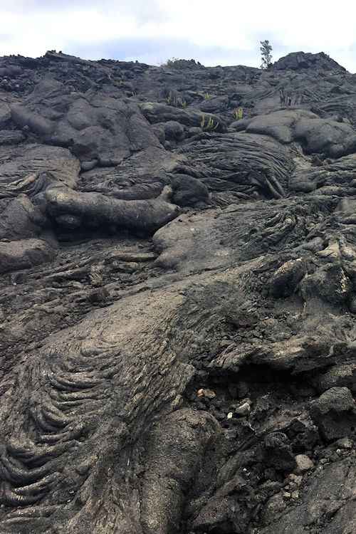 Dry lava field on the Chain of Craters Road