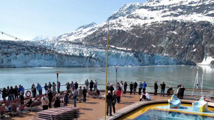 Cruise ship in Glacier Bay National Park, Alaska