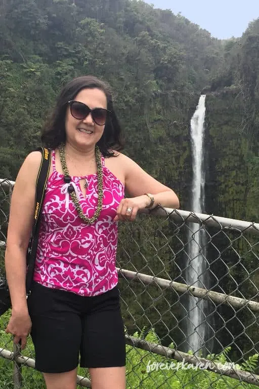 Visiting Akaka Falls in Hawaii