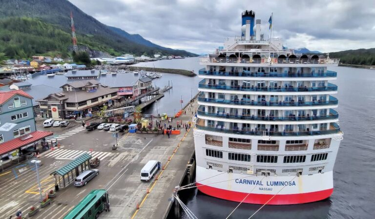 Carnival Luminosa in Alaska