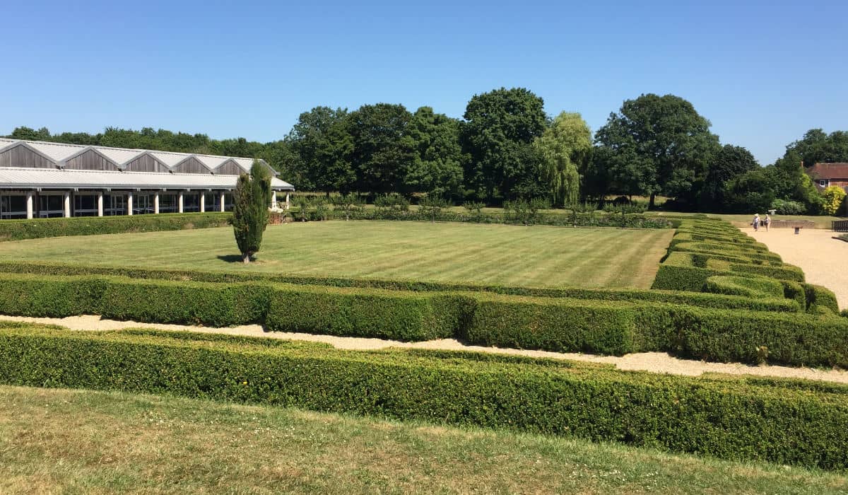 Fishbourne Palace garden courtyard