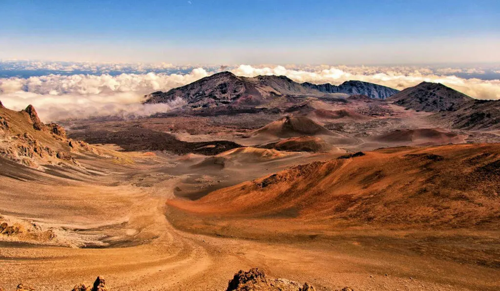 haleakala crater maui