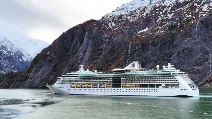 Radiance of the Seas cruising in Tracy Arm Fjord, Alaska