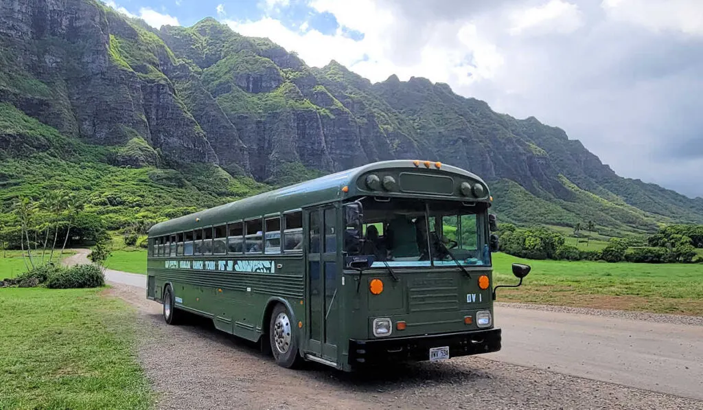 Kualoa Ranch Movie Sites Tourl bus