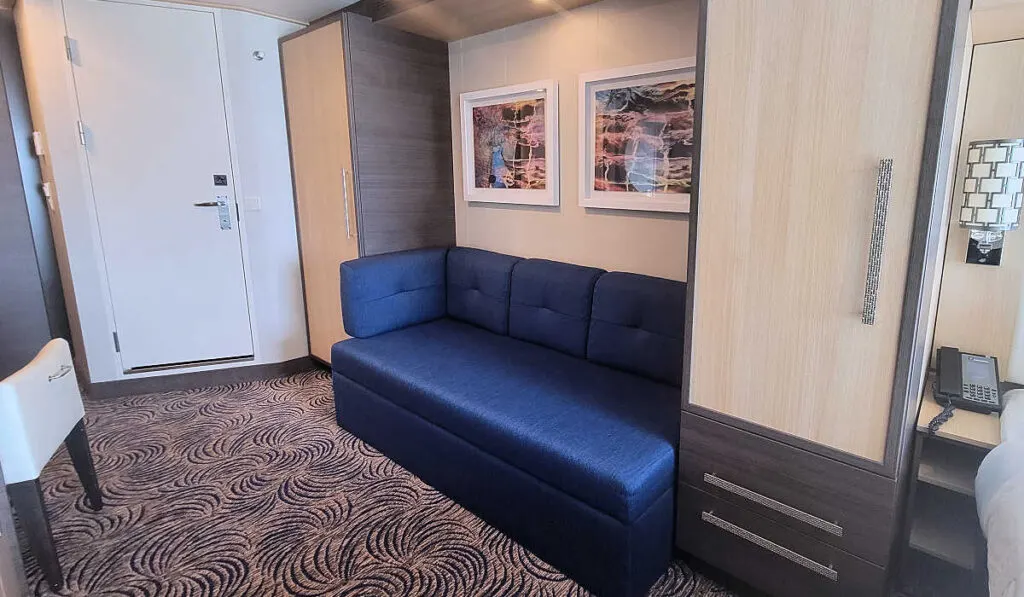 ovation of the seas sofa bed