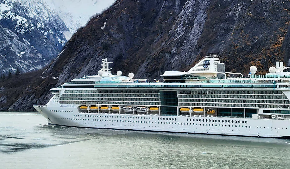 Radiance of the Seas in Tracy Arm Fjord