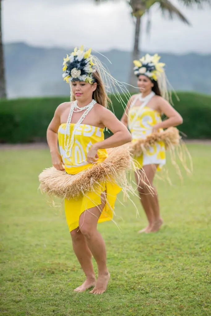 Maui luau dance presentation
