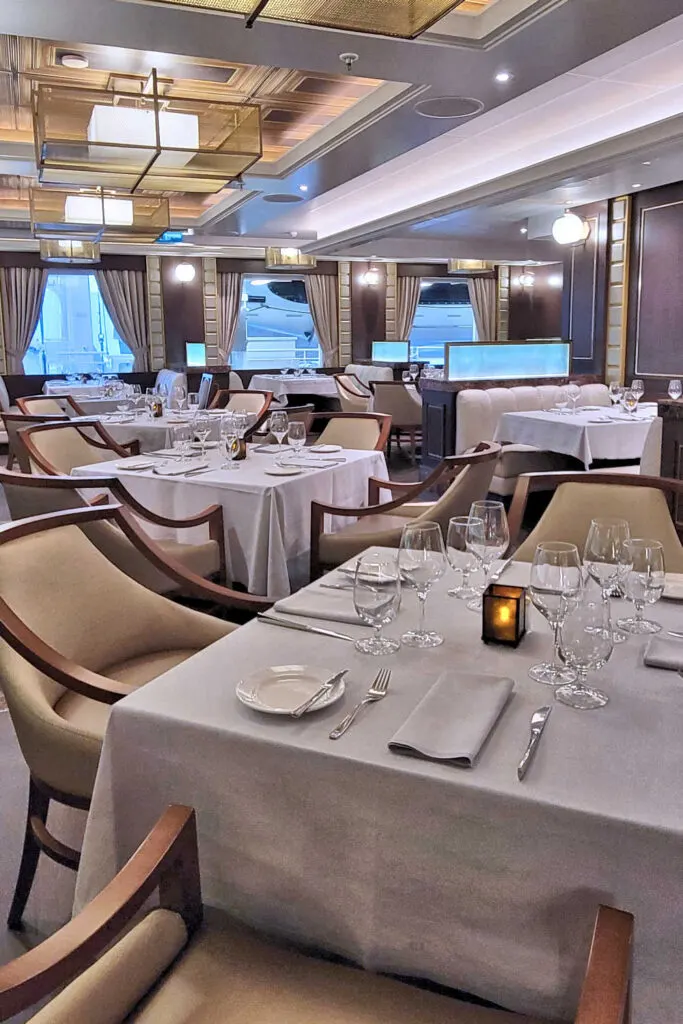 Crown Grill specialty restaurant on the Discovery Princess 