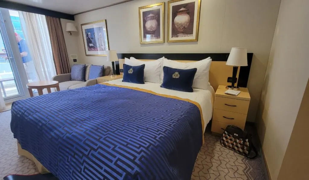 Cunard Queen Elizabeth balcony room cabin