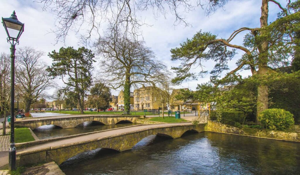 River Windrush flowing through Bourton-on-the-Water