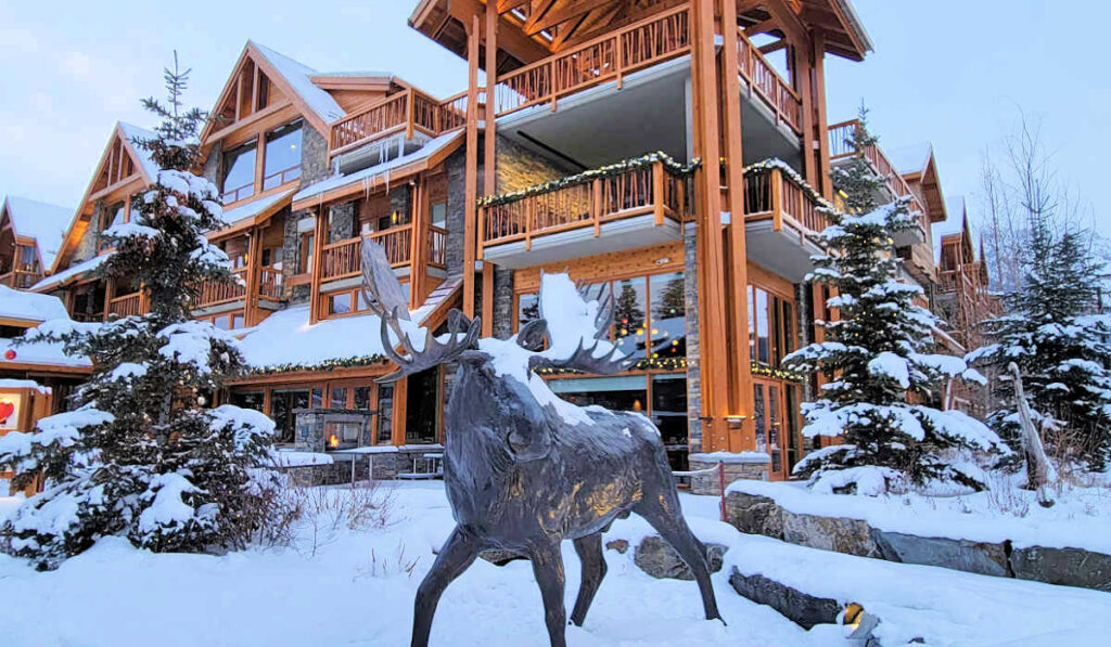 Moose Hotel and Suites in Banff