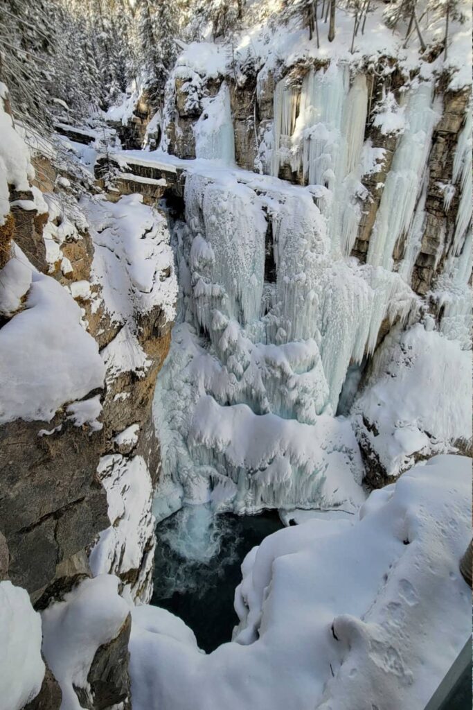 Johnston Canyon upper falls in winter