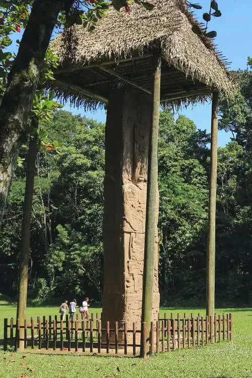 Quiriguá ruin's 35-foot stelae