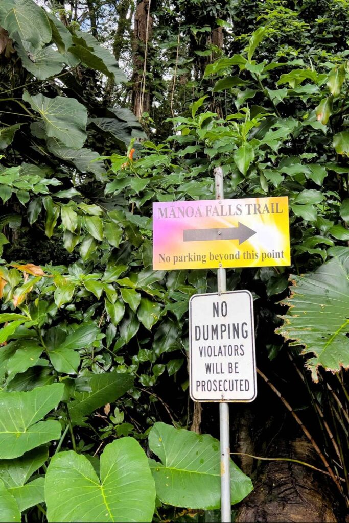 Manoa Falls trail sign