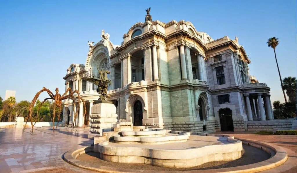 Palacio de Bellas Artes (Palace of Fine Arts)