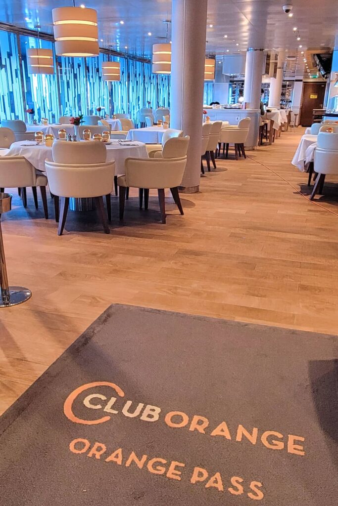 Club Orange Restaurant 