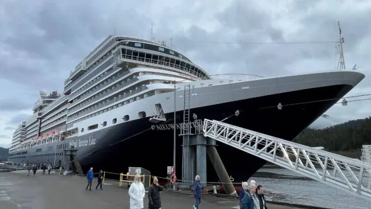 Holland America Nieuw Amsterdam