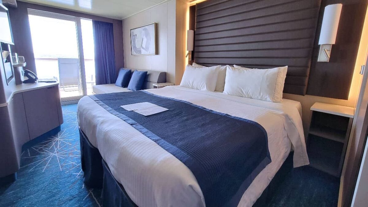 My solo balcony cabin