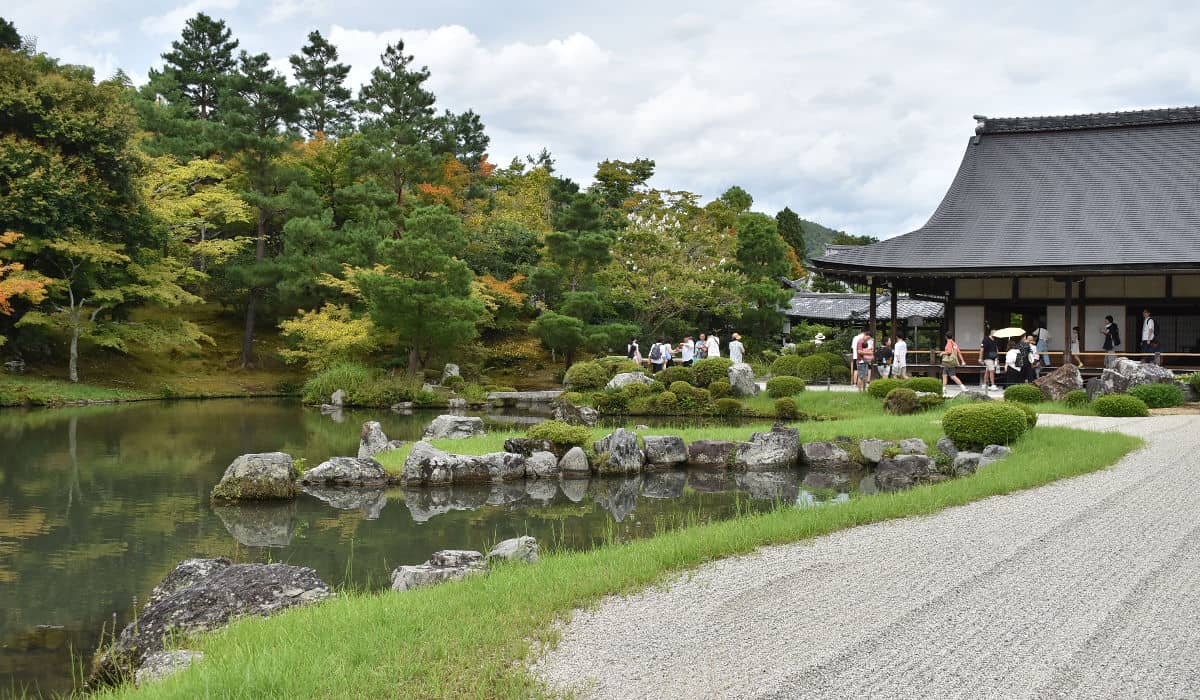 Nijo Castle grounds with a few fall colors